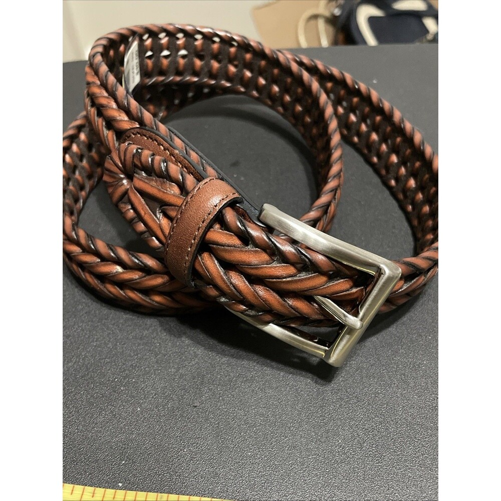 New Mens SZ 32 Roundtree & York Braided leather Brown Belt Silver Hardware